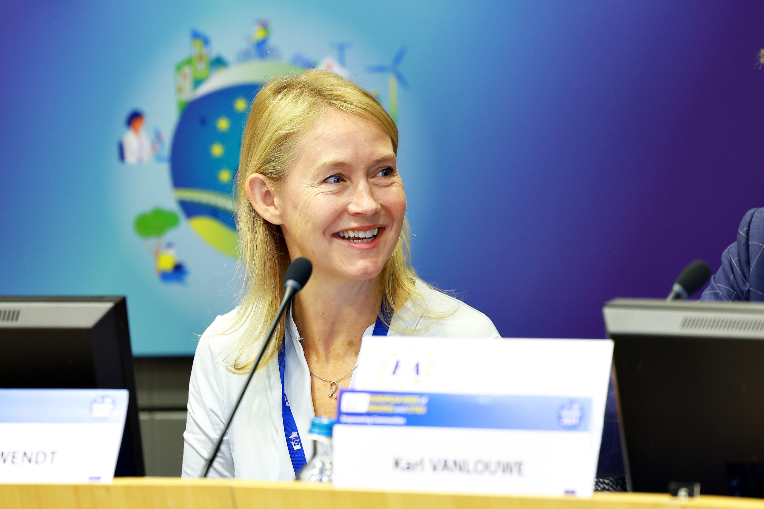 1222: Driving regional growth through Innovation – highlightin