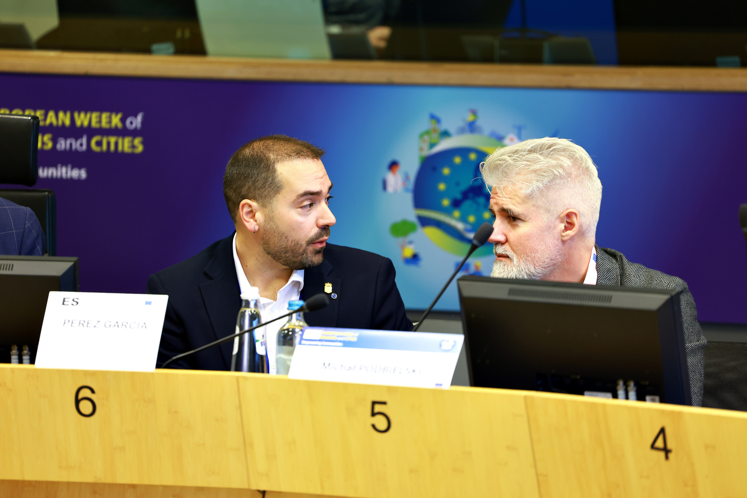 1222: Driving regional growth through Innovation – highlightin