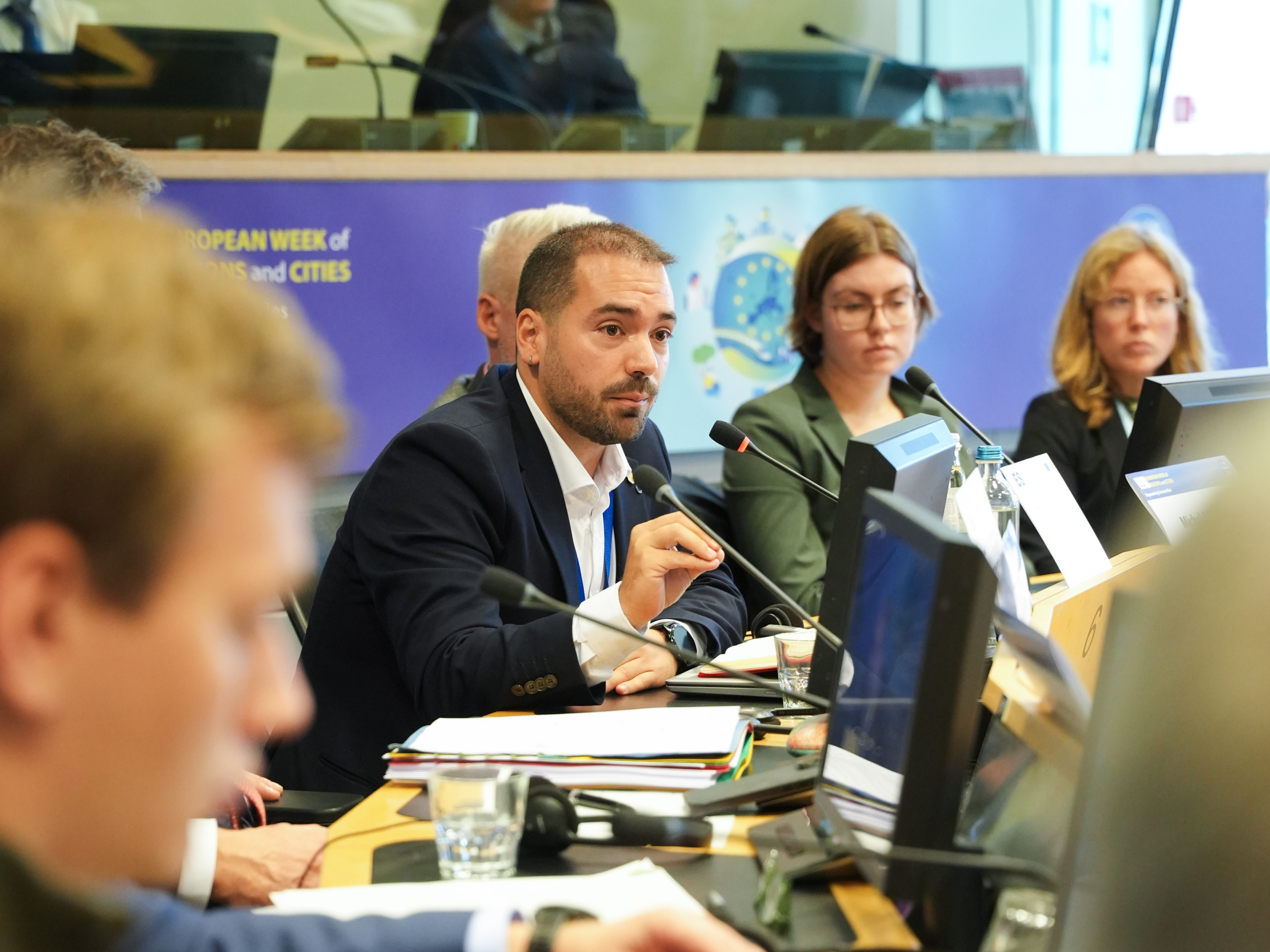 driving-regional-growth-through-innovation–highlighting-best-practices_54053992183_o