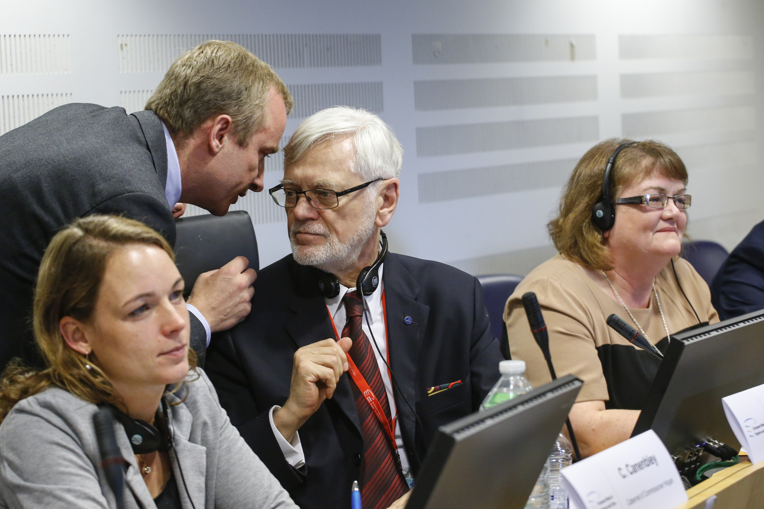 EWRC 2016 – 11A05 – TOWARDS AND EU RURAL AGENDA – REVITALISATION OPPORTUNITIES AND CHALLENGES