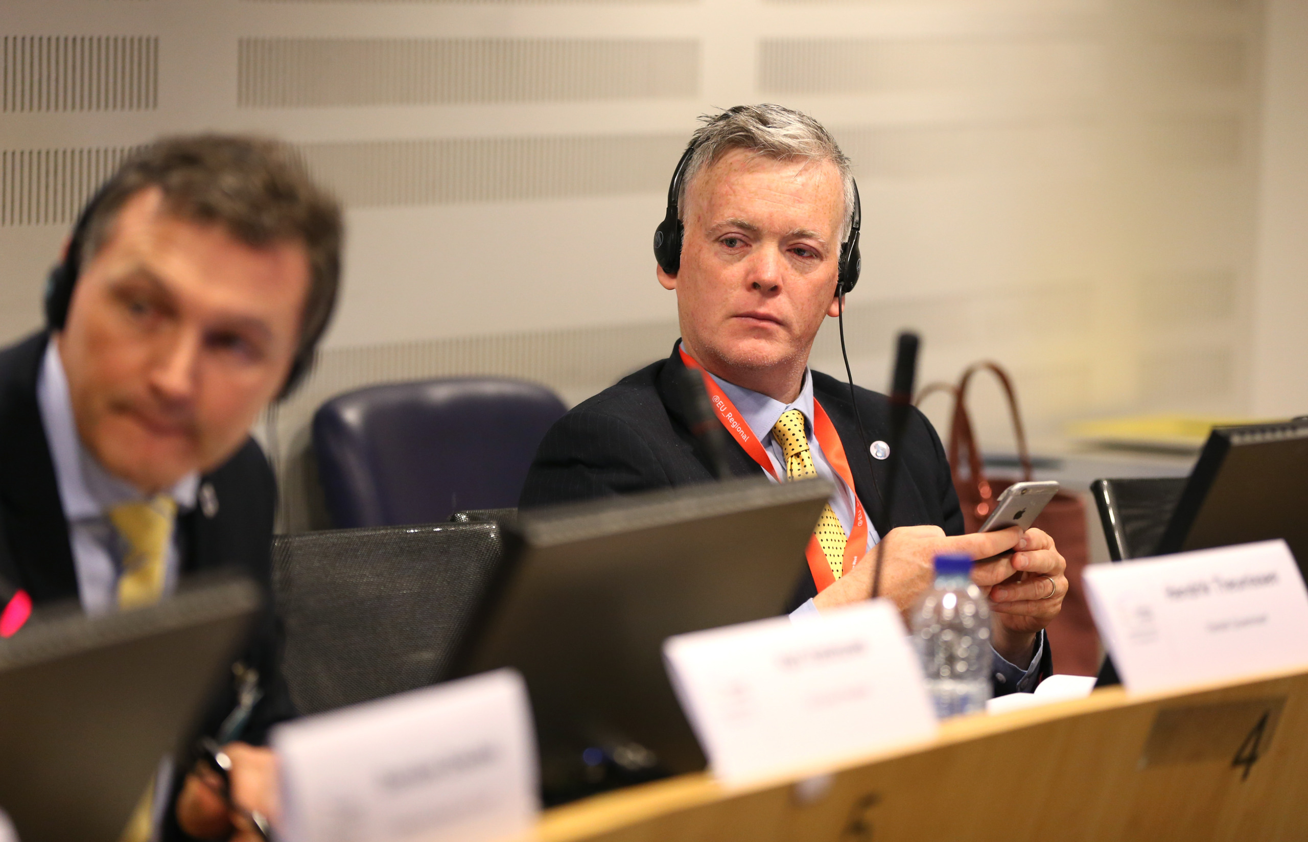 10A8 –  Strengthening the role of nations and regions in economi