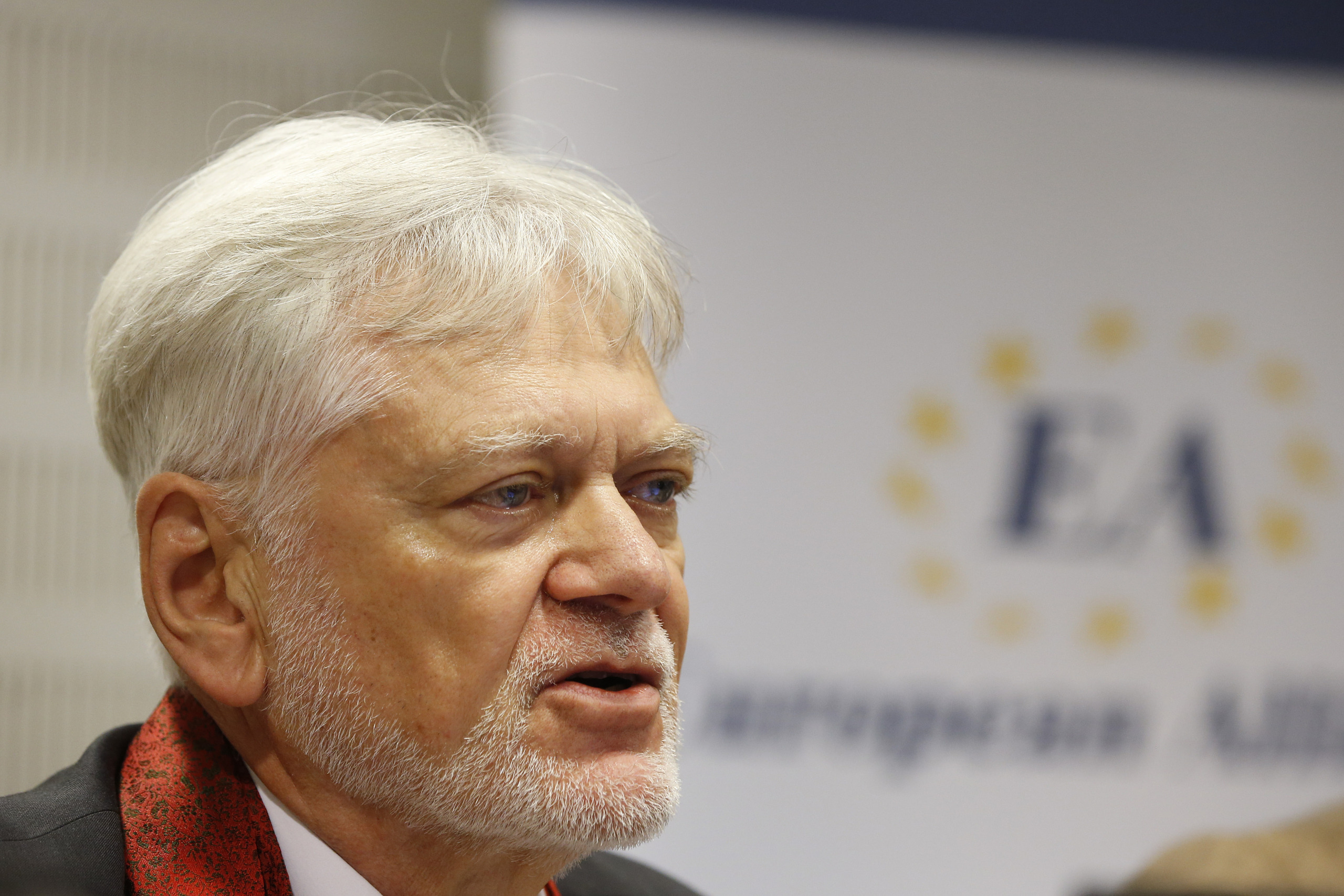 Local and regional authorities fostering energy transition polic