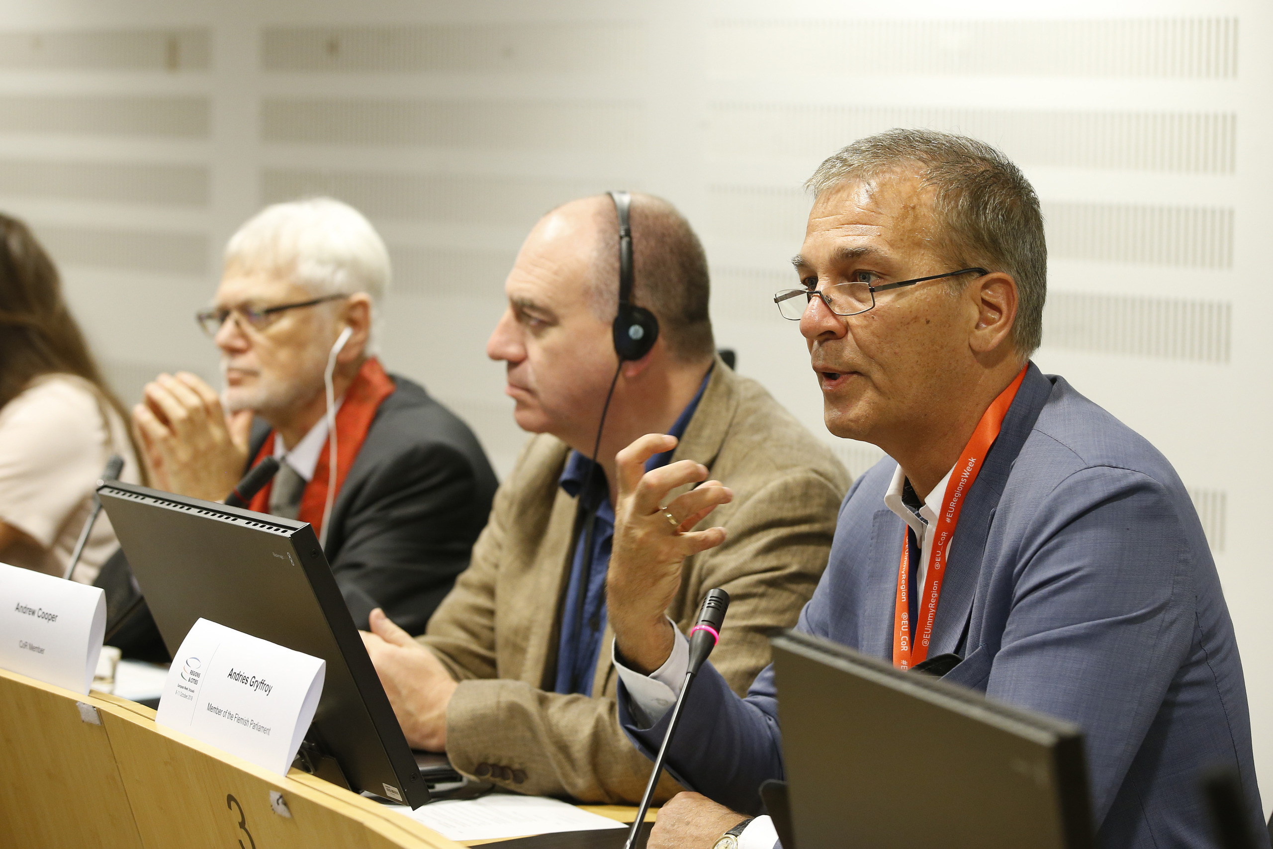 Local and regional authorities fostering energy transition polic