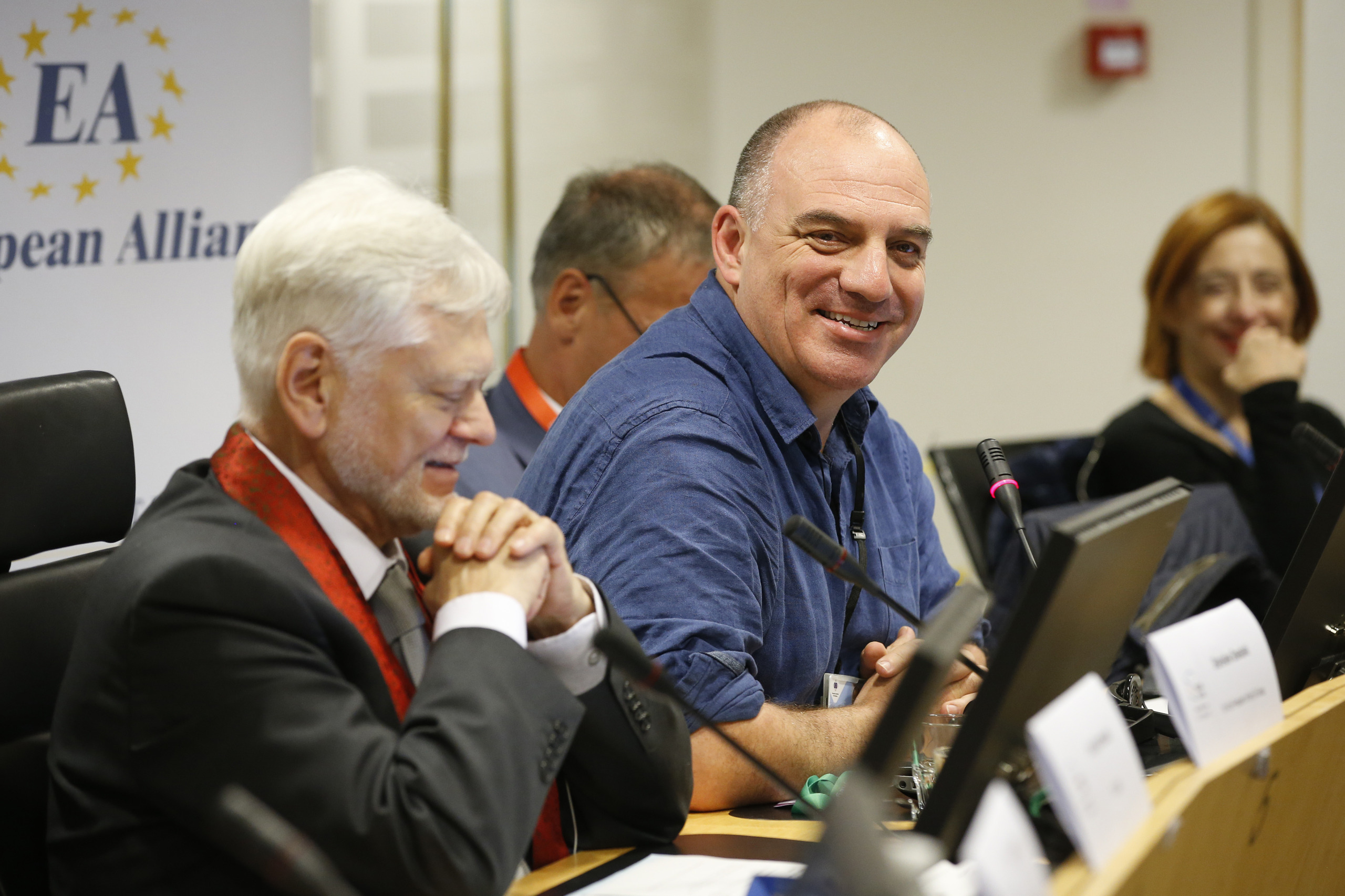 Local and regional authorities fostering energy transition polic