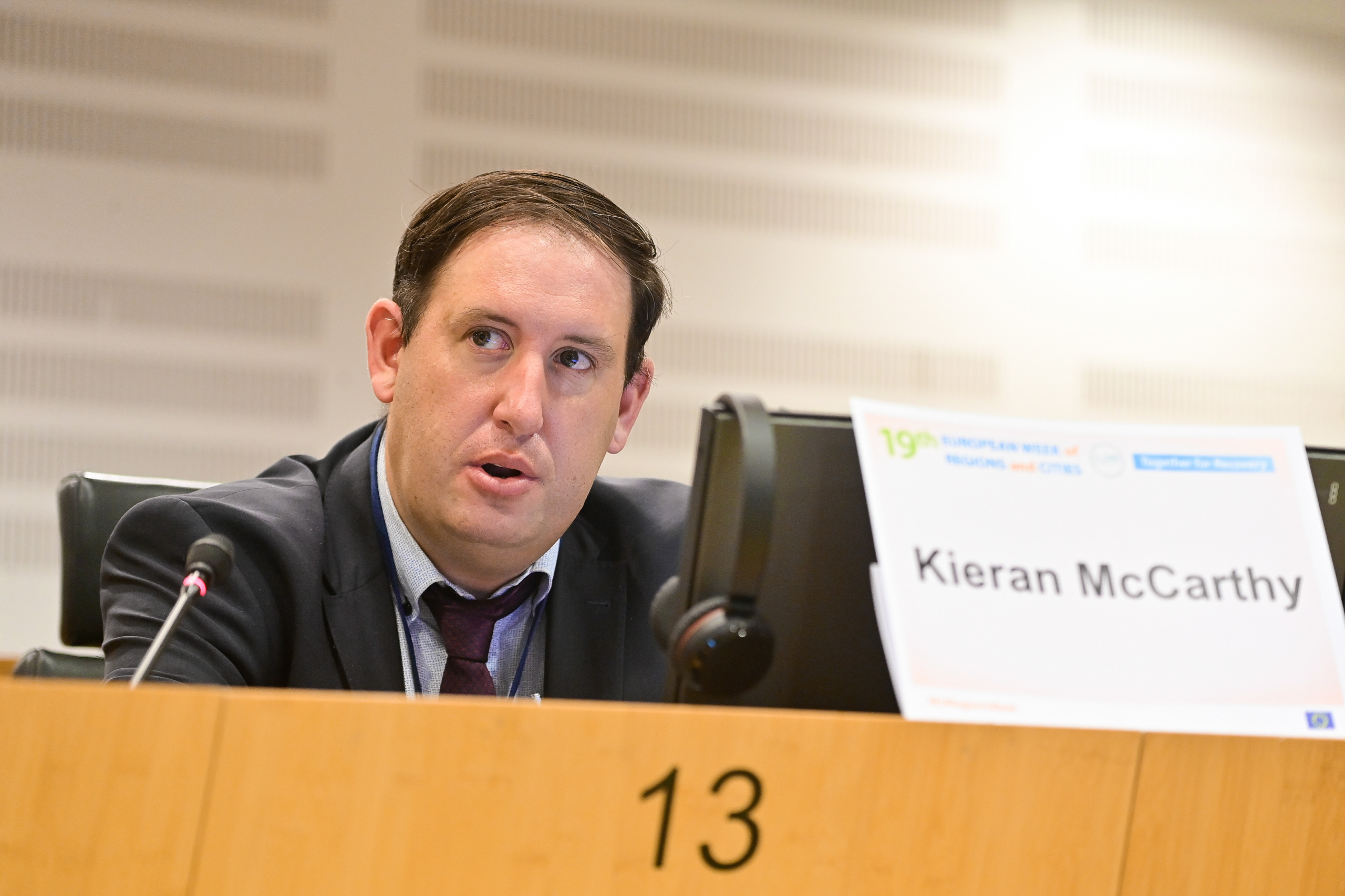 Best practices of revitalising town centres across EU regions