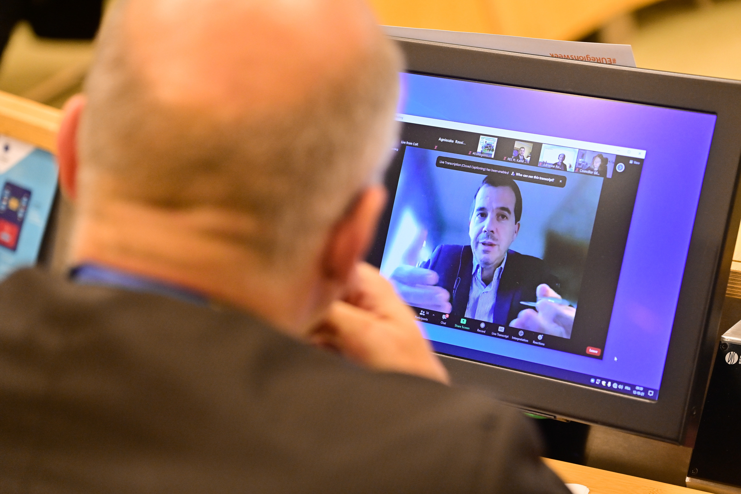 Best practices of revitalising town centres across EU regions