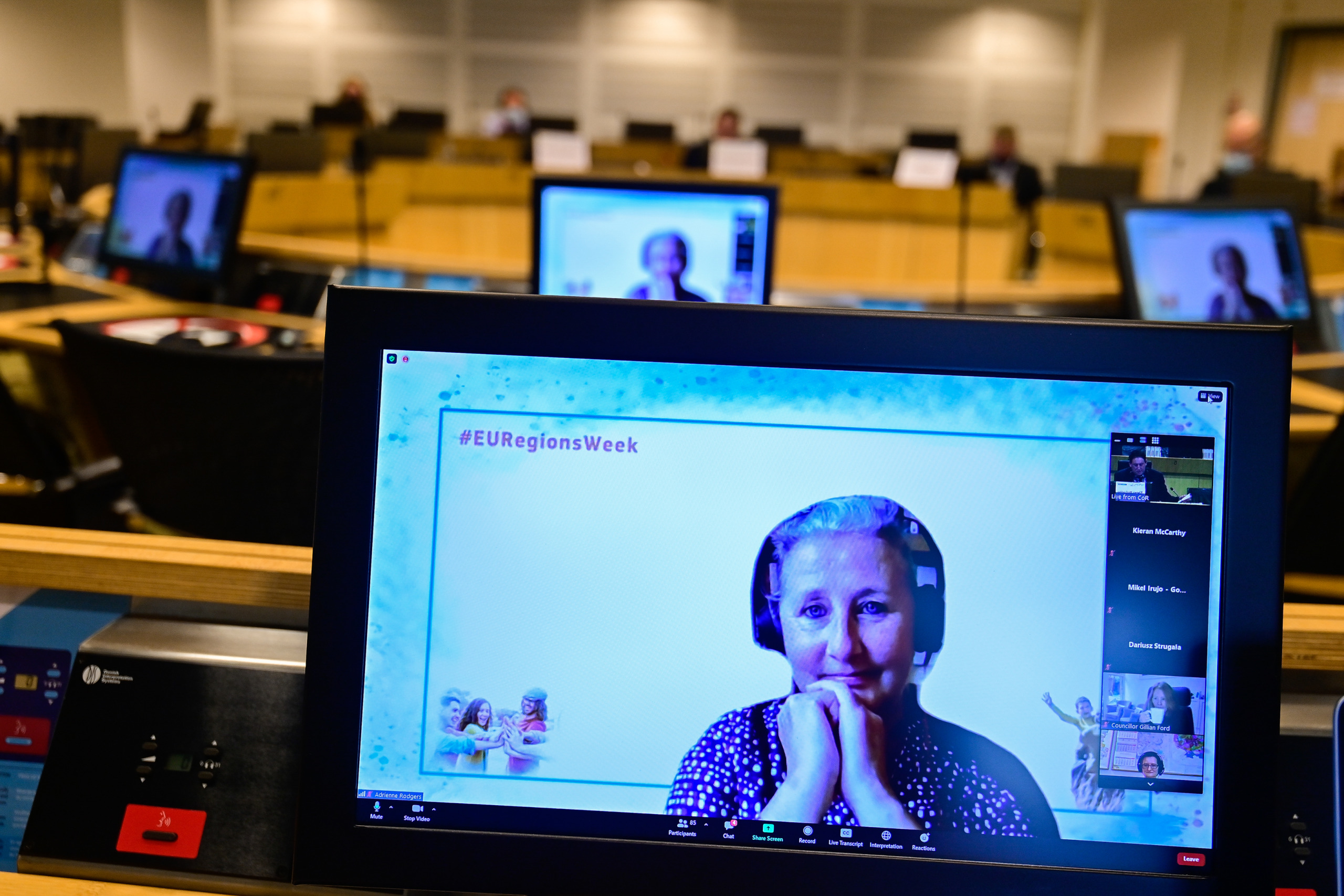 Best practices of revitalising town centres across EU regions