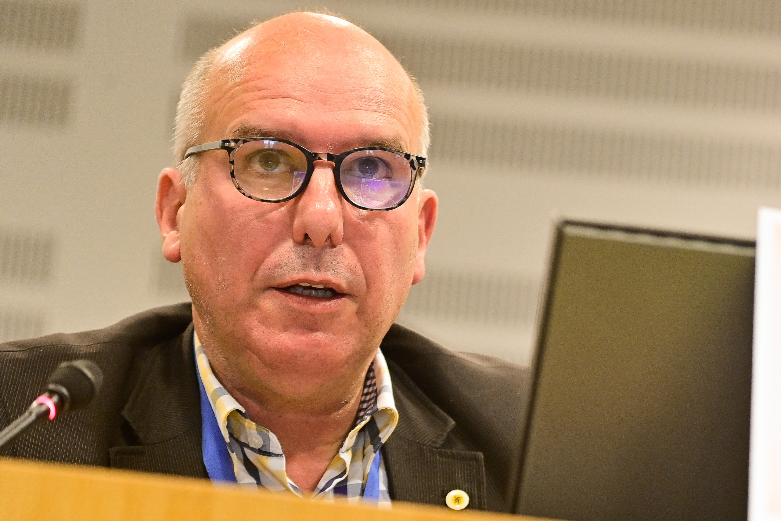 Best practices of revitalising town centres across EU regions